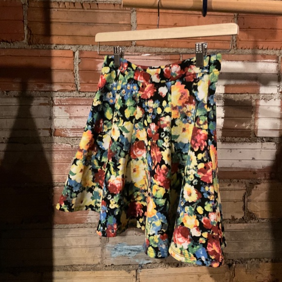Lush Rainbow Floral Skirt - Picture 3 of 3